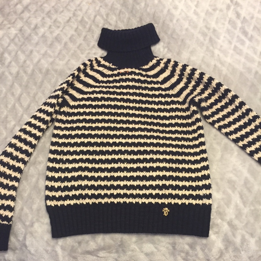 Tory burch sweater size med. navy and off white